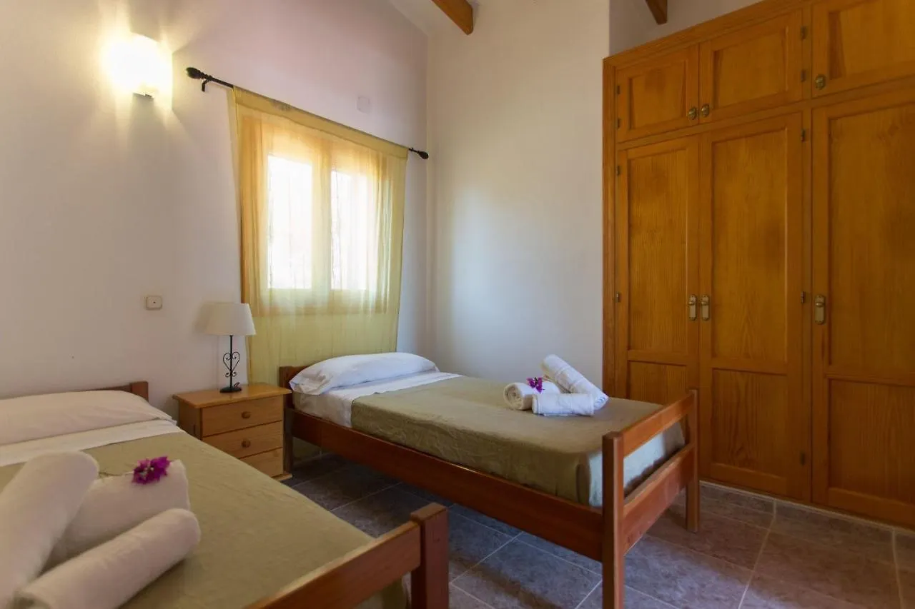Ca Na Lidia D'En Carlos La Mola Vakantiehuis